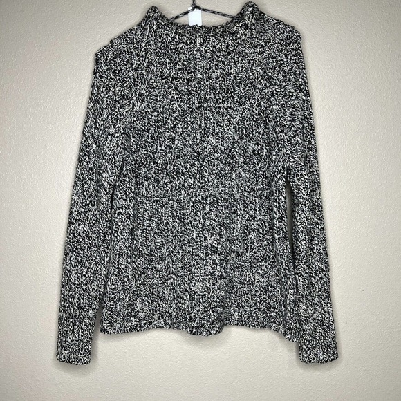 Lauren Ralph Lauren Sweaters - Lauren Ralph Lauren Petite Black & White Lambswool Long Sleeve Sweater Sz PS